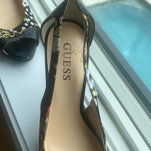 Guess Peep toe heels size 6 1/2 worn once - Picture 3 of 4